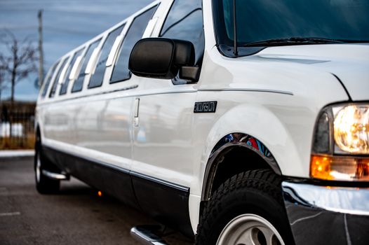 Connecticut Wedding Limo Guide: Ensuring a Seamless Celebration