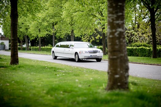 Luxury on Wheels: Renting a Limousine for Anniversaries in Connecticut